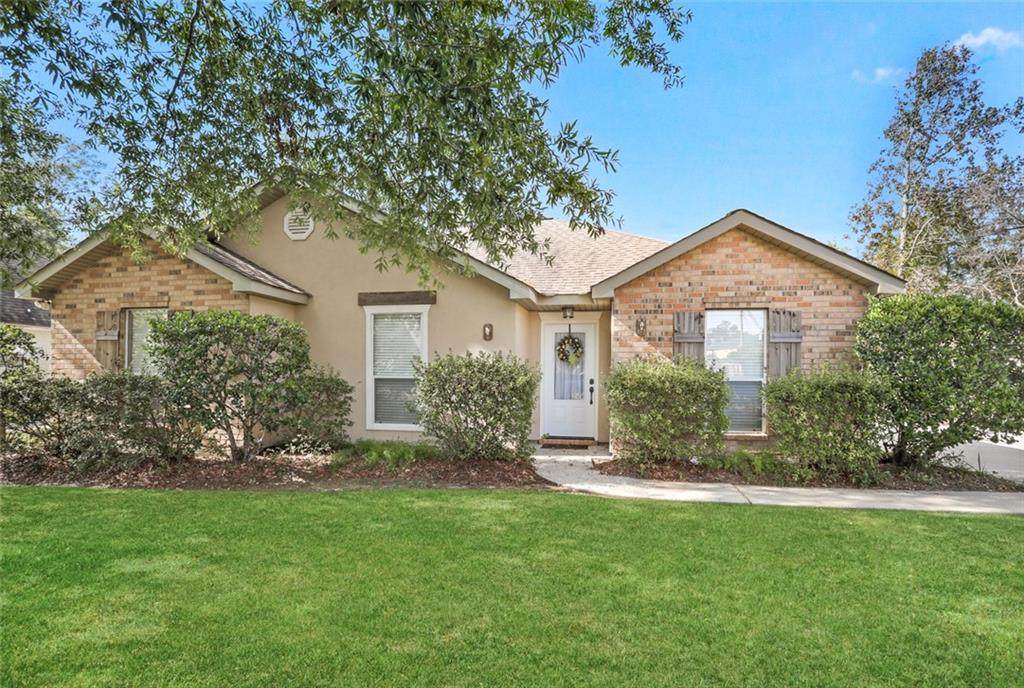 816 Carondelet Street - Photo 1