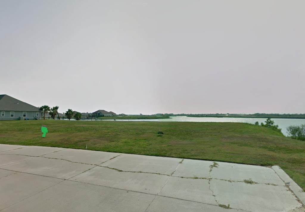 01 Lakeshore Boulevard - Photo 1