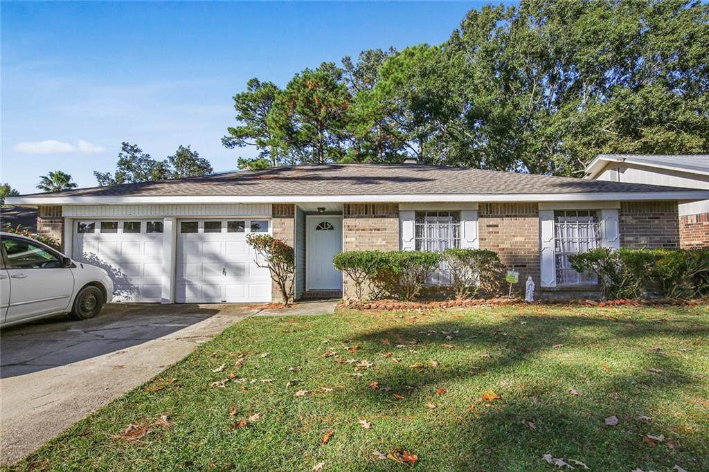 415 Ridgewood Drive - Photo 1