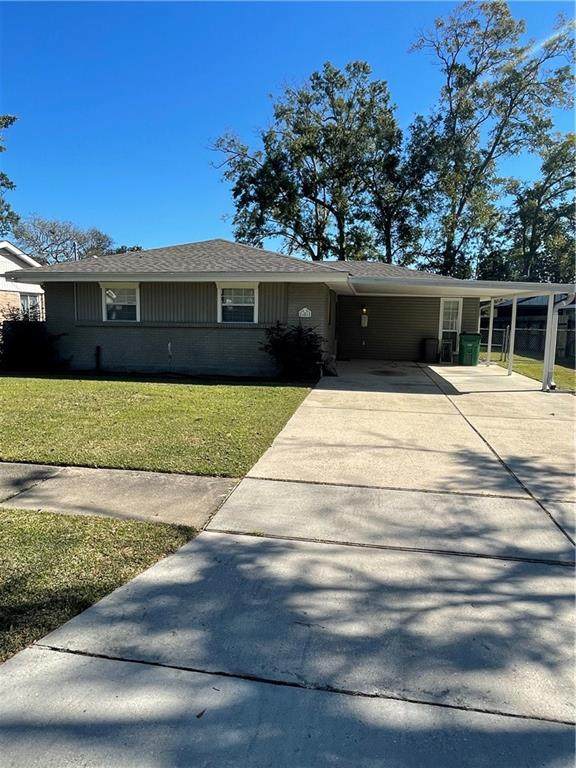 405 Arnold Avenue - Photo 1