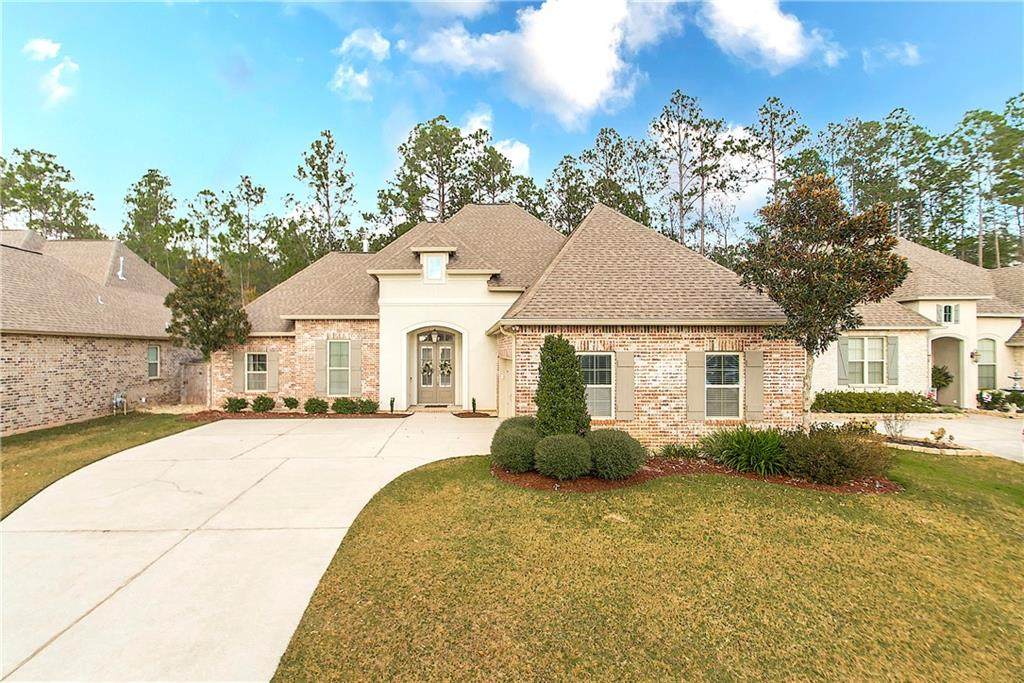 592 Blue Heron Lane - Photo 1