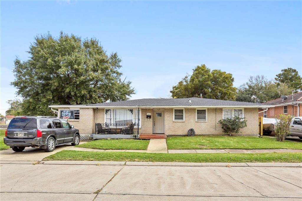1321 Trudeau Drive - Photo 1