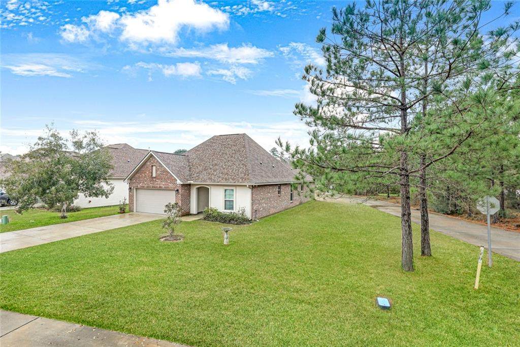 402 Terrace Lake Drive - Photo 1