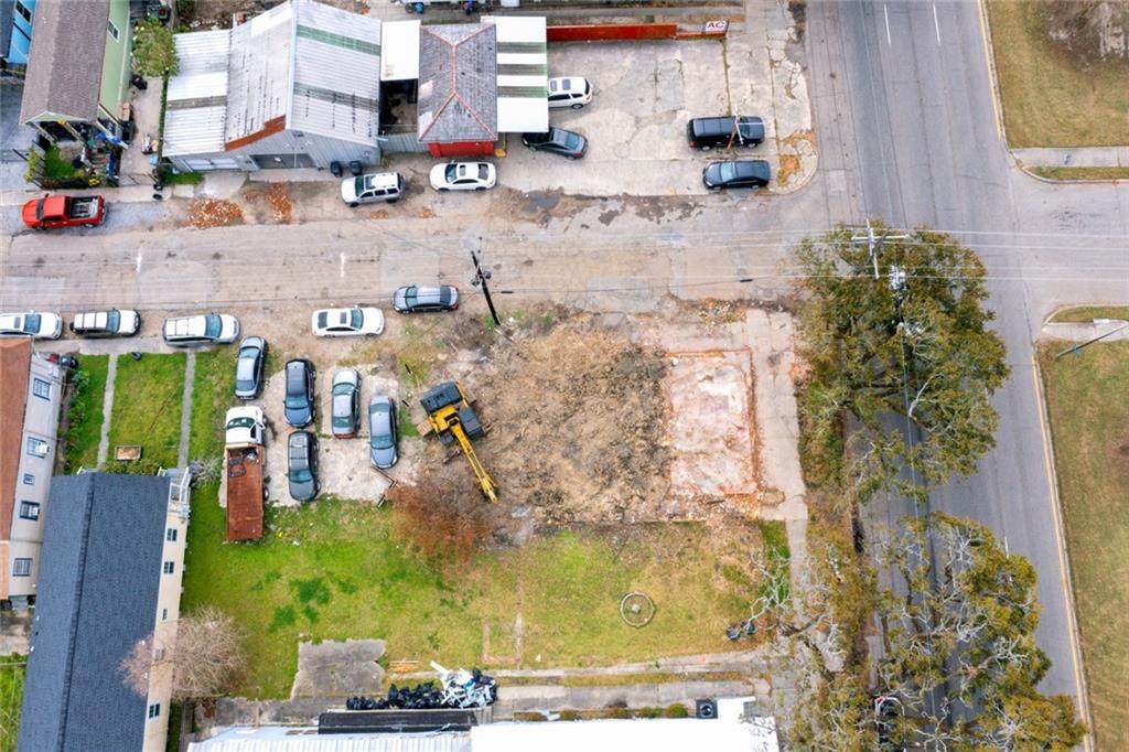 1901 Elysian Fields Avenue - Photo 1