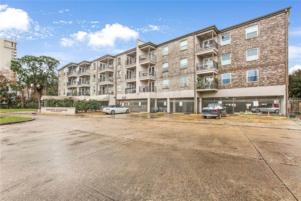 500 Lake Marina Avenue - Photo 1