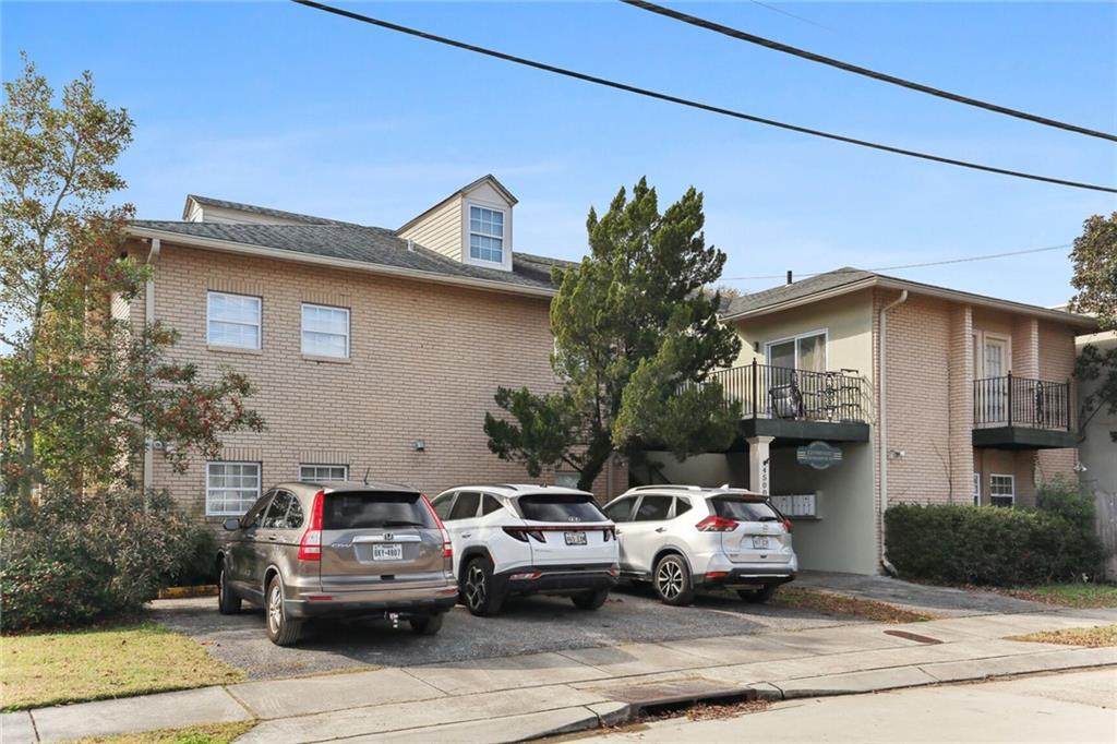4500 Palmyra Street - Photo 1