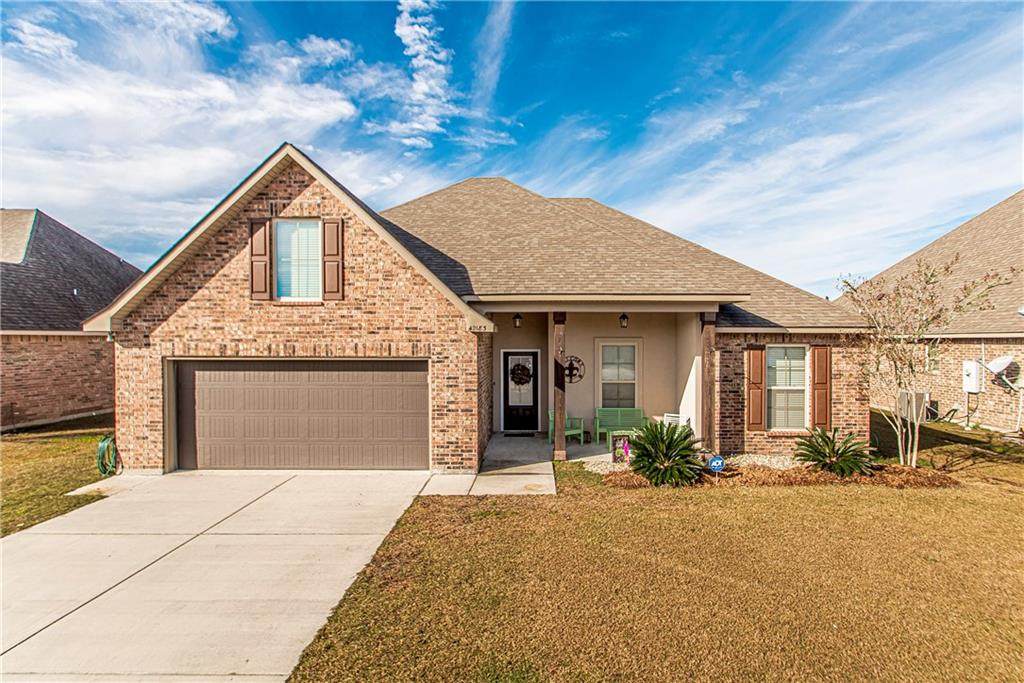 42183 Broderick Avenue - Photo 1