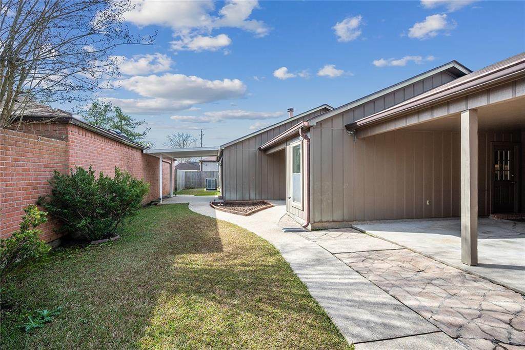 2554 Torrey Pine Drive - Photo 1