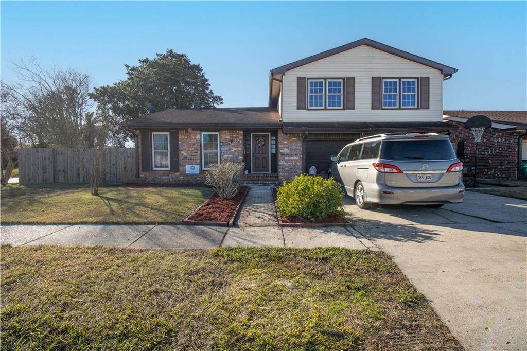 876 Oakwood Drive, Gretna, LA 70056 (MLS 2377890) Turner Real