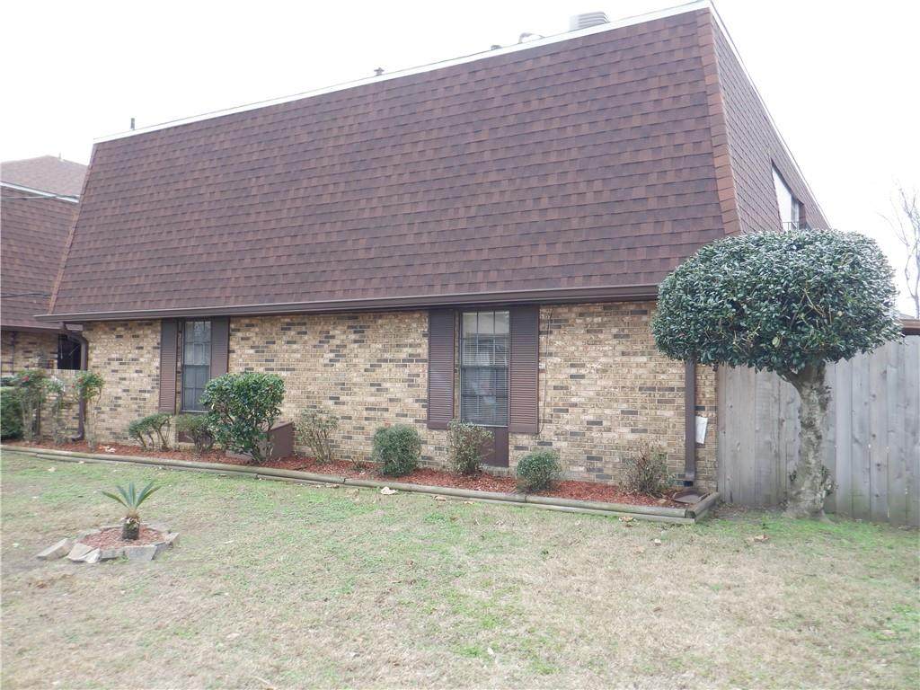 1641 42ND Street - Photo 1