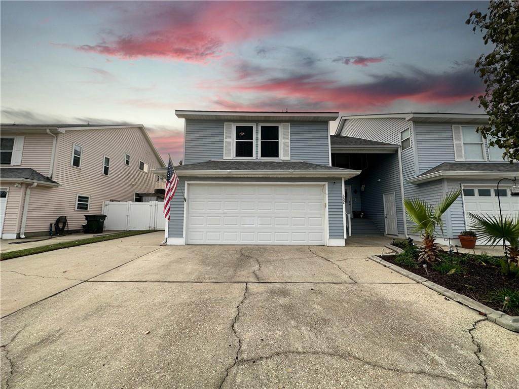 302 Marina Drive - Photo 1