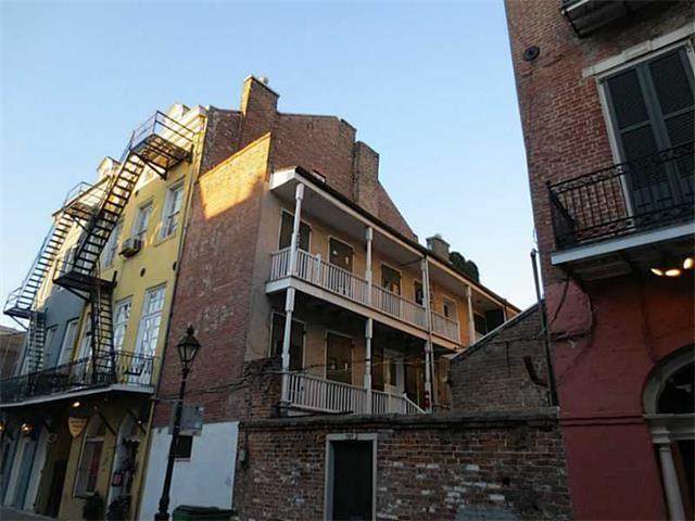 707 Toulouse Street - Photo 1
