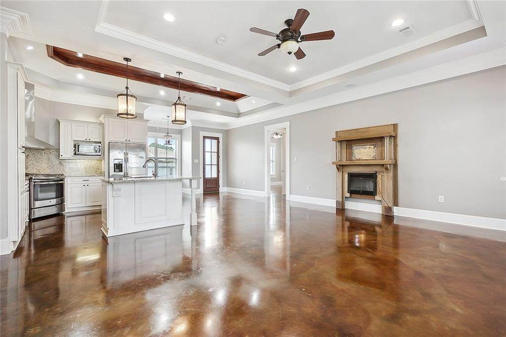 2816 Riverland Drive, Chalmette, LA 70043 (MLS 2407241) Amanda