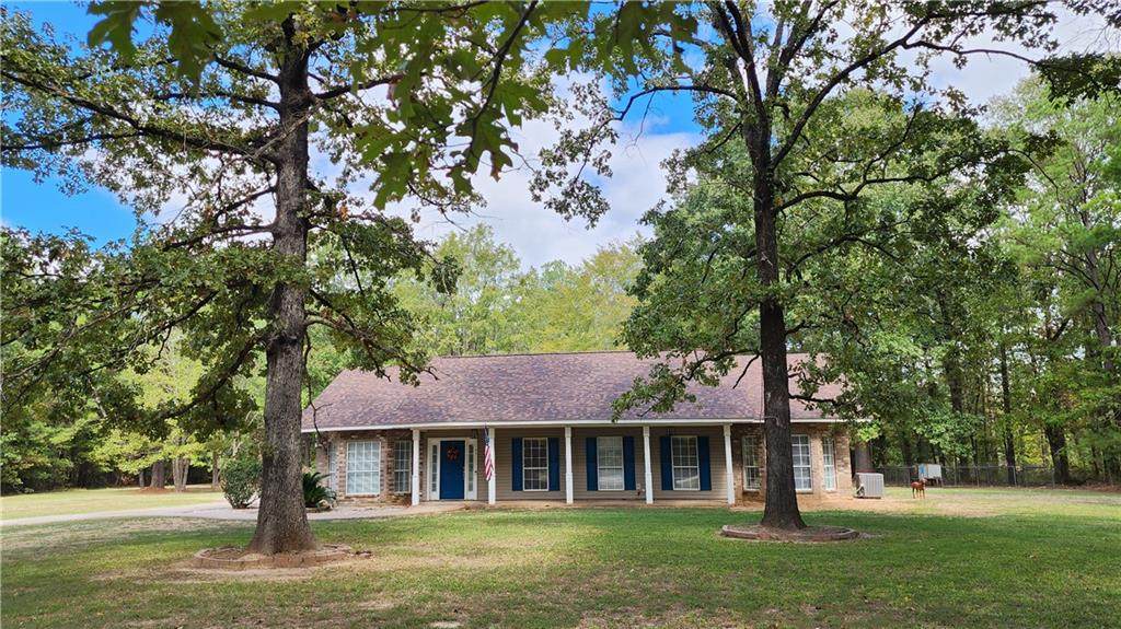 103 Lakeside Drive - Photo 1