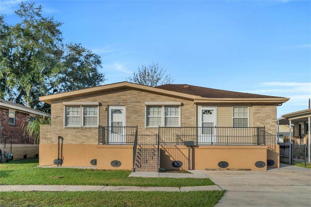 1624 Redwood Drive - Photo 1
