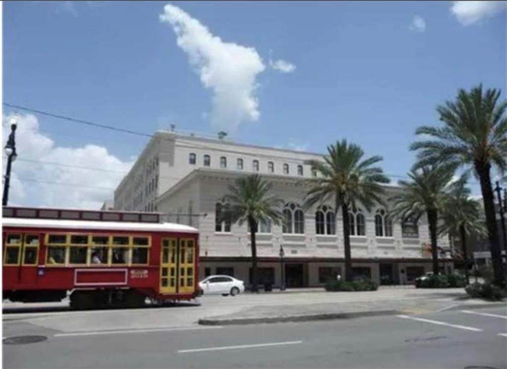 1201 Canal Street - Photo 1