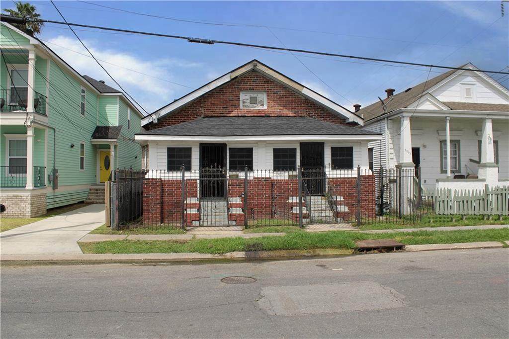 3805 Ulloa Street - Photo 1