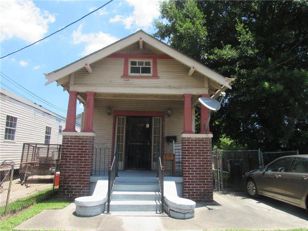 8719 Fig Street - Photo 1