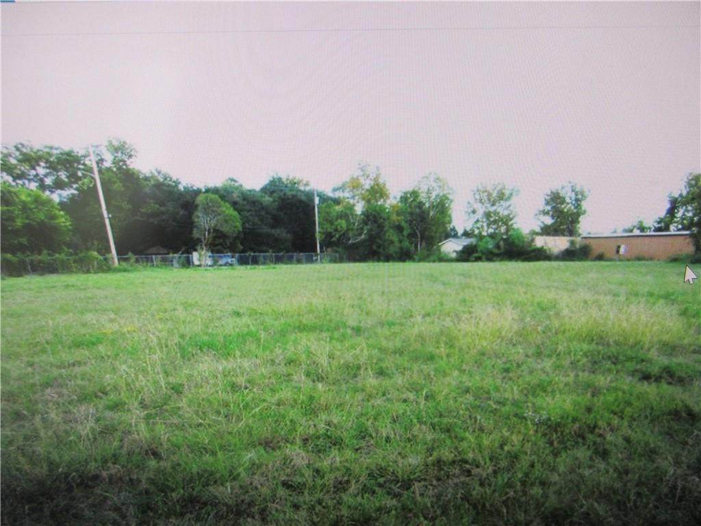 1928 Bolton Avenue - Photo 1