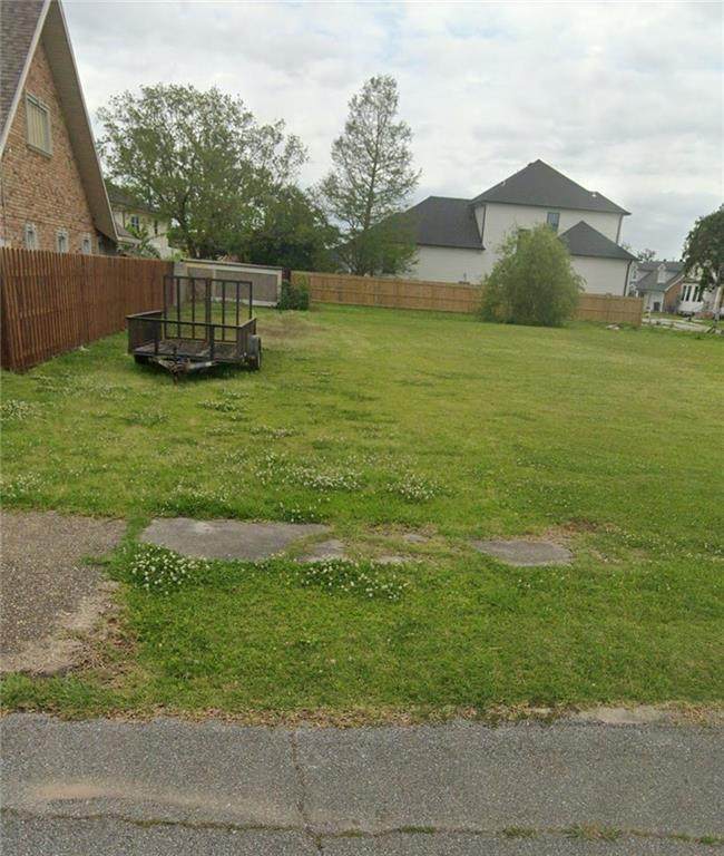 3805 Jean Lafitte Parkway - Photo 1