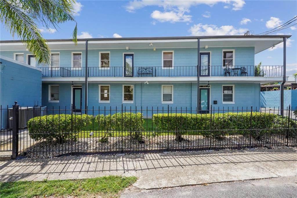 1919 Sophie Wright Place - Photo 1