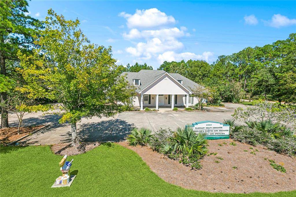 2240 Gause Boulevard - Photo 1