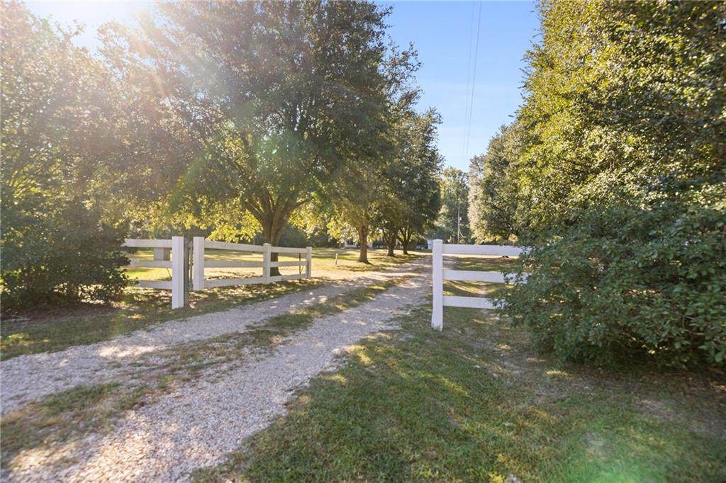 30130 Frank Murphy Road - Photo 1