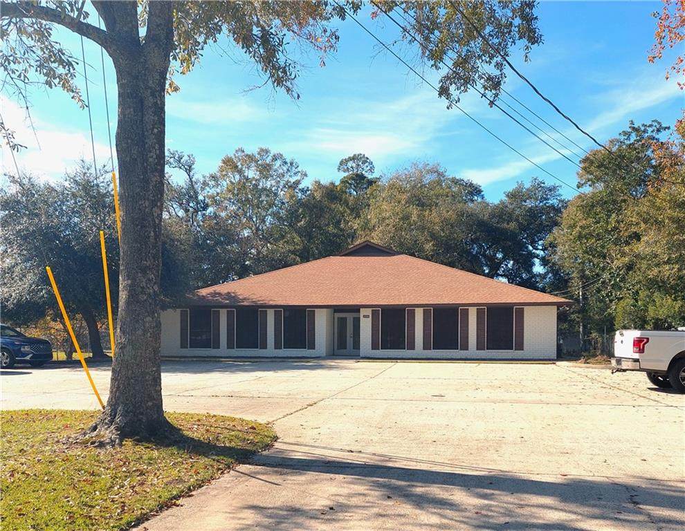 1009 Carnation Street - Photo 1