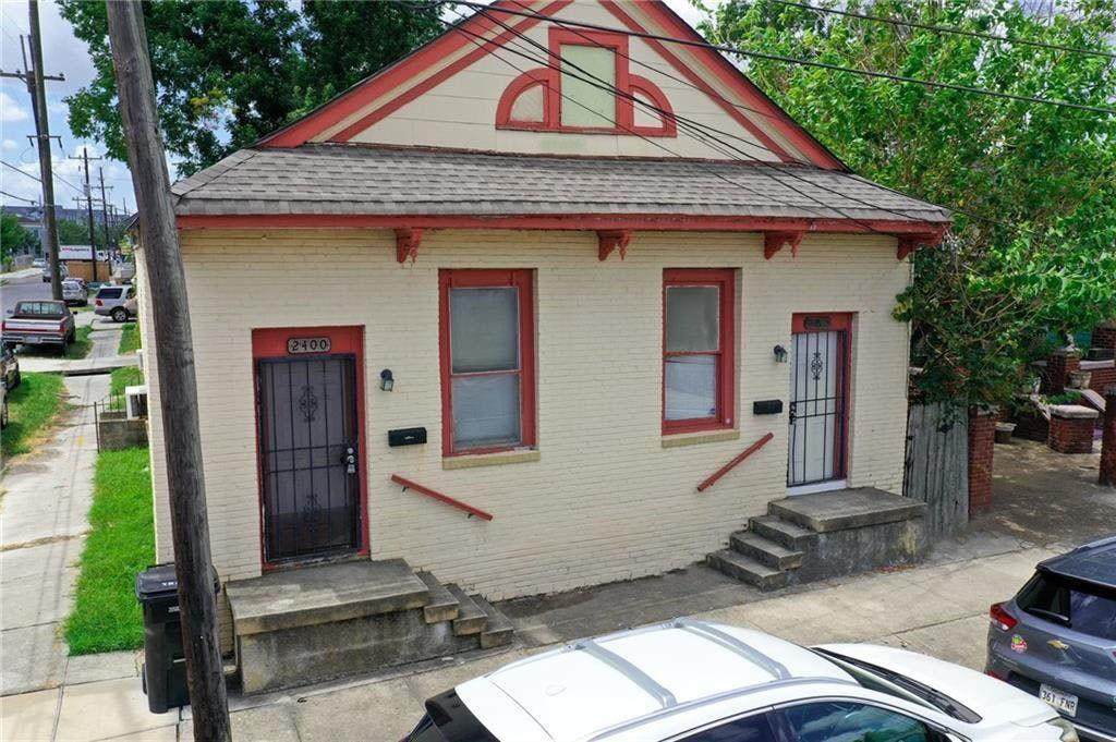2400 02 Dumaine Street - Photo 1