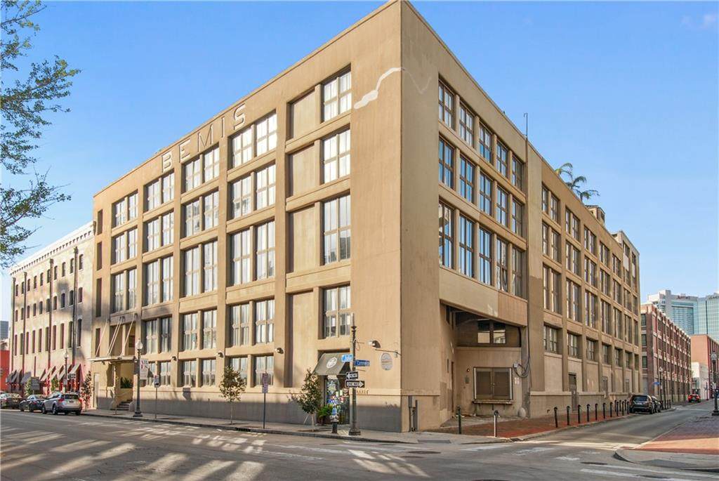 333 Julia Street - Photo 1