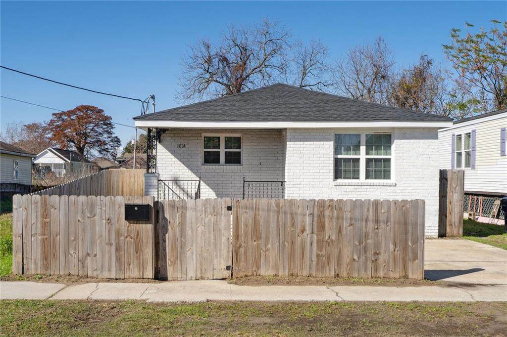 https://bt-photos.global.ssl.fastly.net/neworleans/orig_boomver_1_2484324-2.jpg