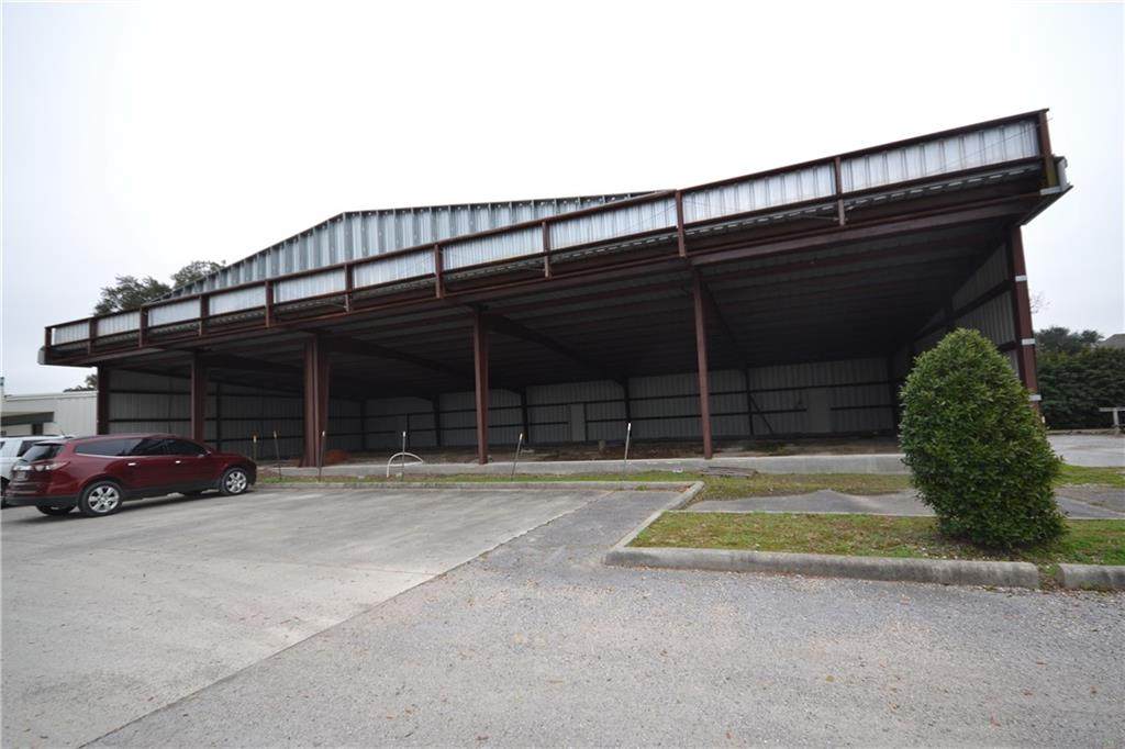 107 Maryland Drive - Photo 1