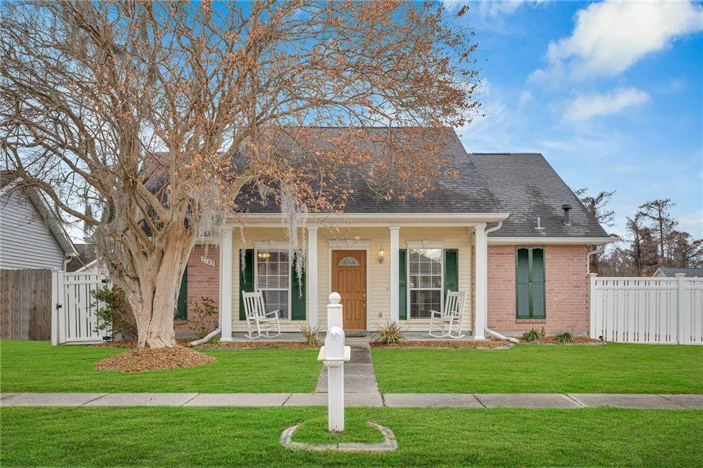 2789 Foliage Drive - Photo 1