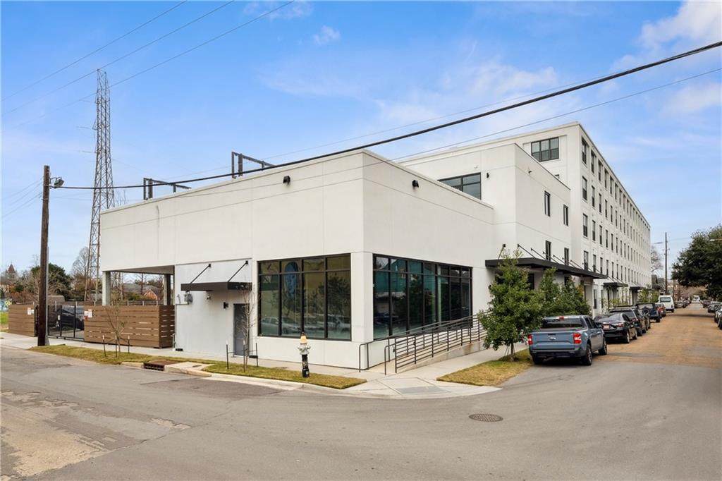 880 Montegut Street - Photo 1