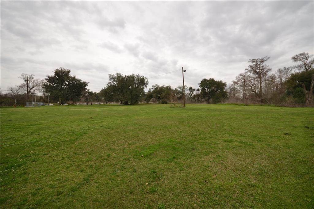 https://bt-photos.global.ssl.fastly.net/neworleans/orig_boomver_1_2487260-2.jpg
