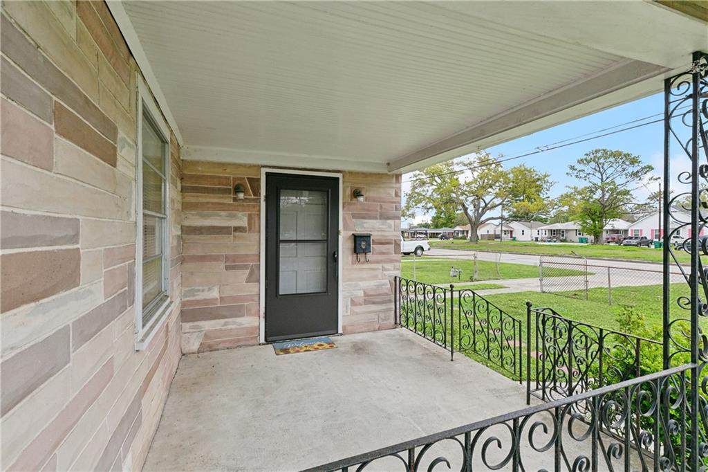 https://bt-photos.global.ssl.fastly.net/neworleans/orig_boomver_1_2487391-2.jpg