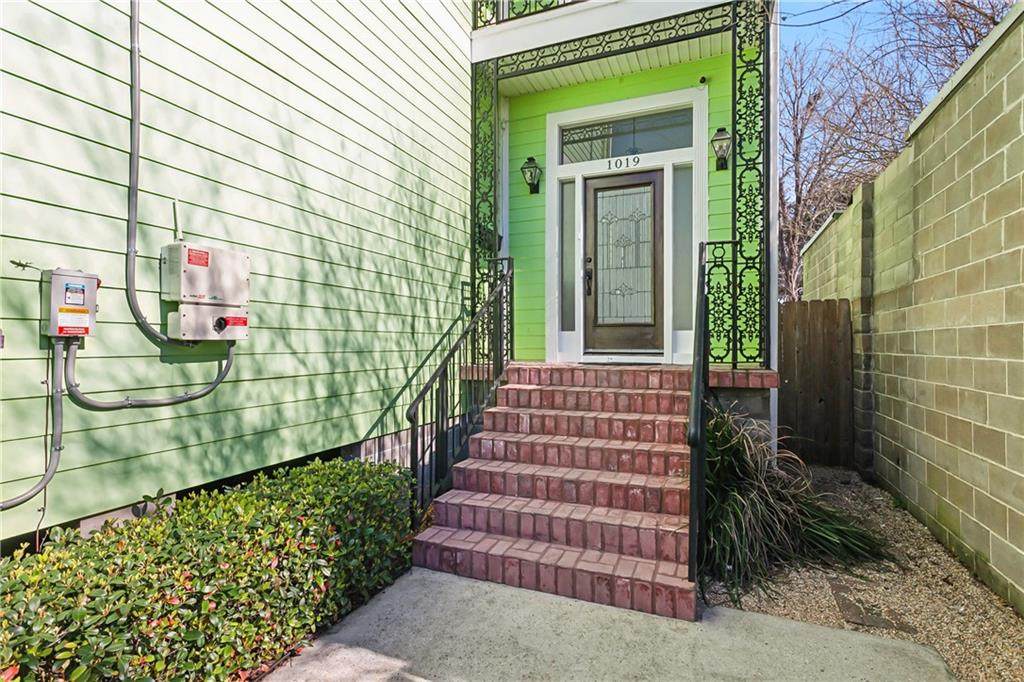 https://bt-photos.global.ssl.fastly.net/neworleans/orig_boomver_1_2487675-2.jpg