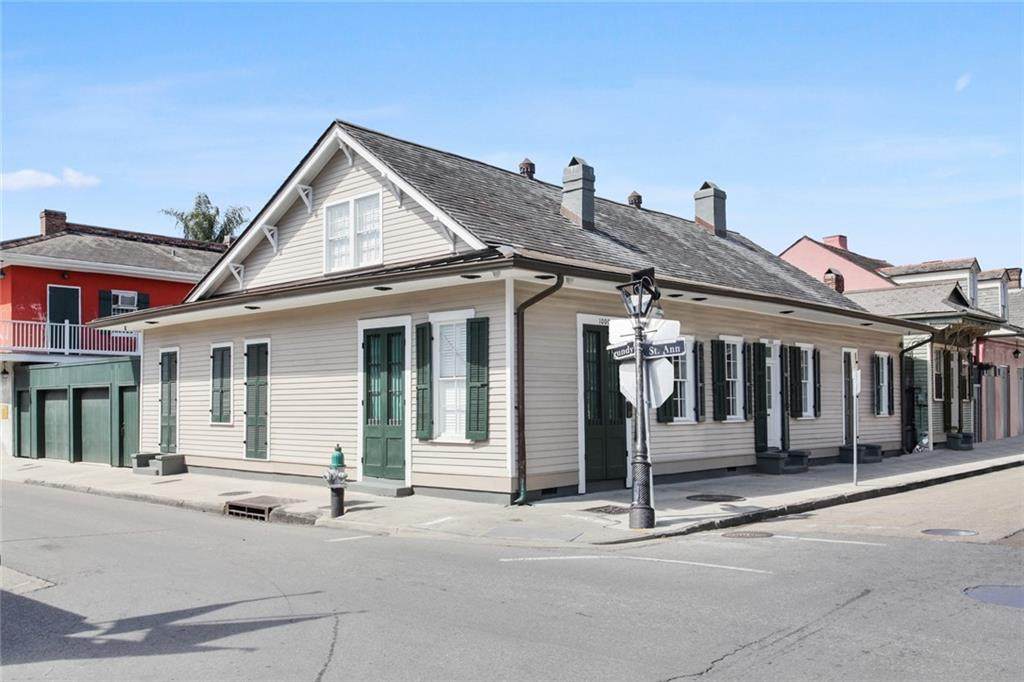 1002 St Ann Street - Photo 1