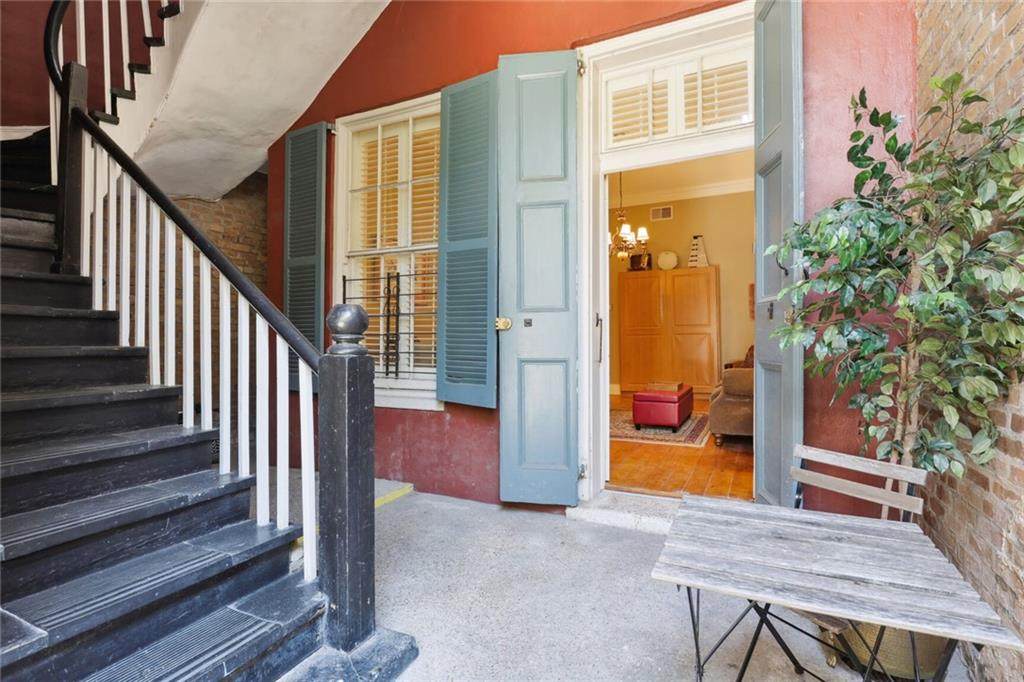 https://bt-photos.global.ssl.fastly.net/neworleans/orig_boomver_1_2489609-2.jpg