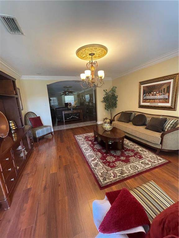 https://bt-photos.global.ssl.fastly.net/neworleans/orig_boomver_1_2490728-2.jpg