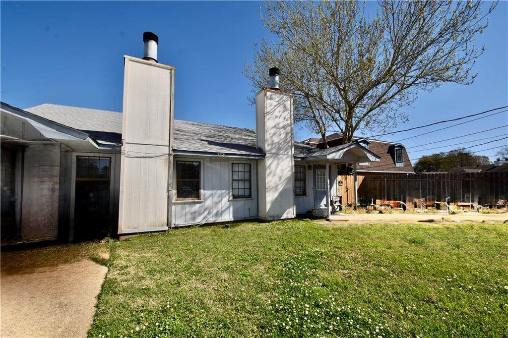 2521 Riverwynd Drive - Photo 1