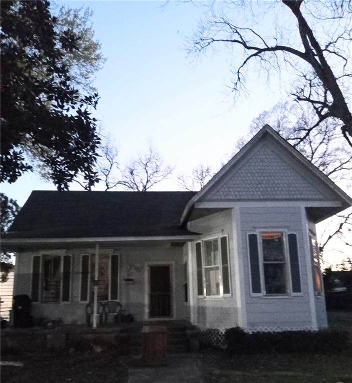 328 14TH Street - Photo 1