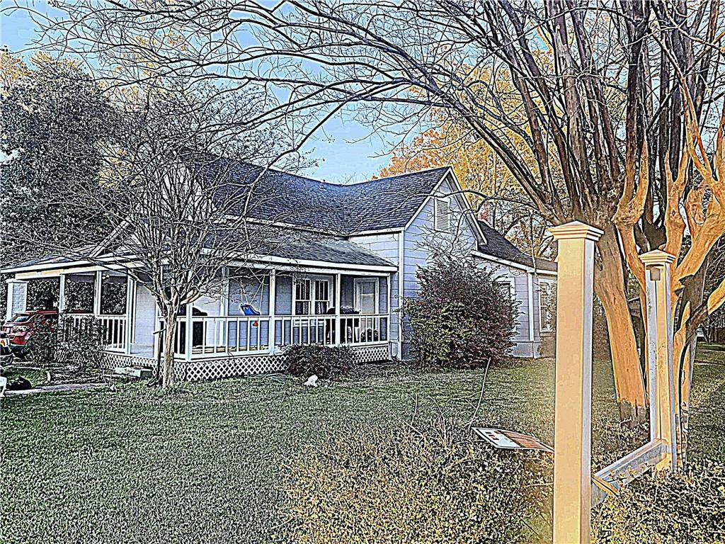 103 N Allen Avenue - Photo 1