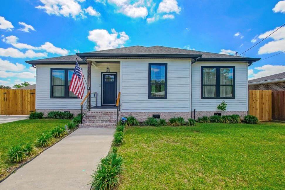 3305 Nancy Street - Photo 1