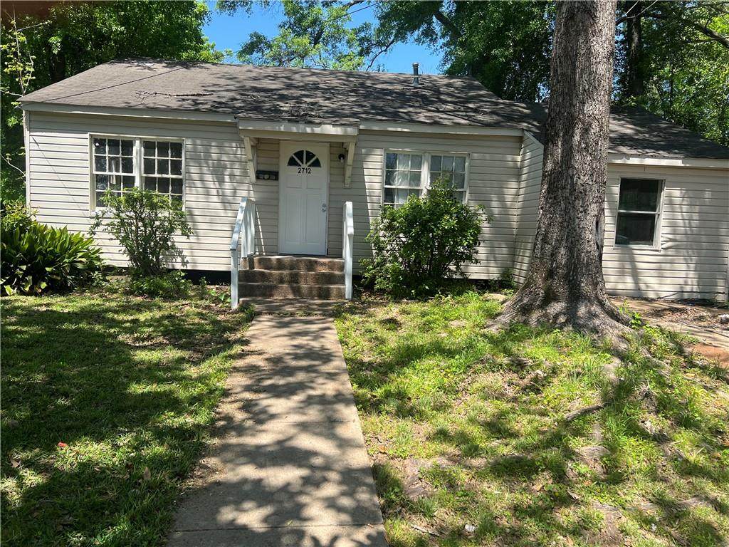 2712 Hynson Drive - Photo 1