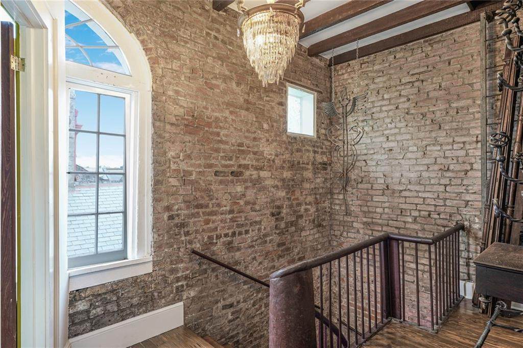 https://bt-photos.global.ssl.fastly.net/neworleans/orig_boomver_1_2498552-2.jpg