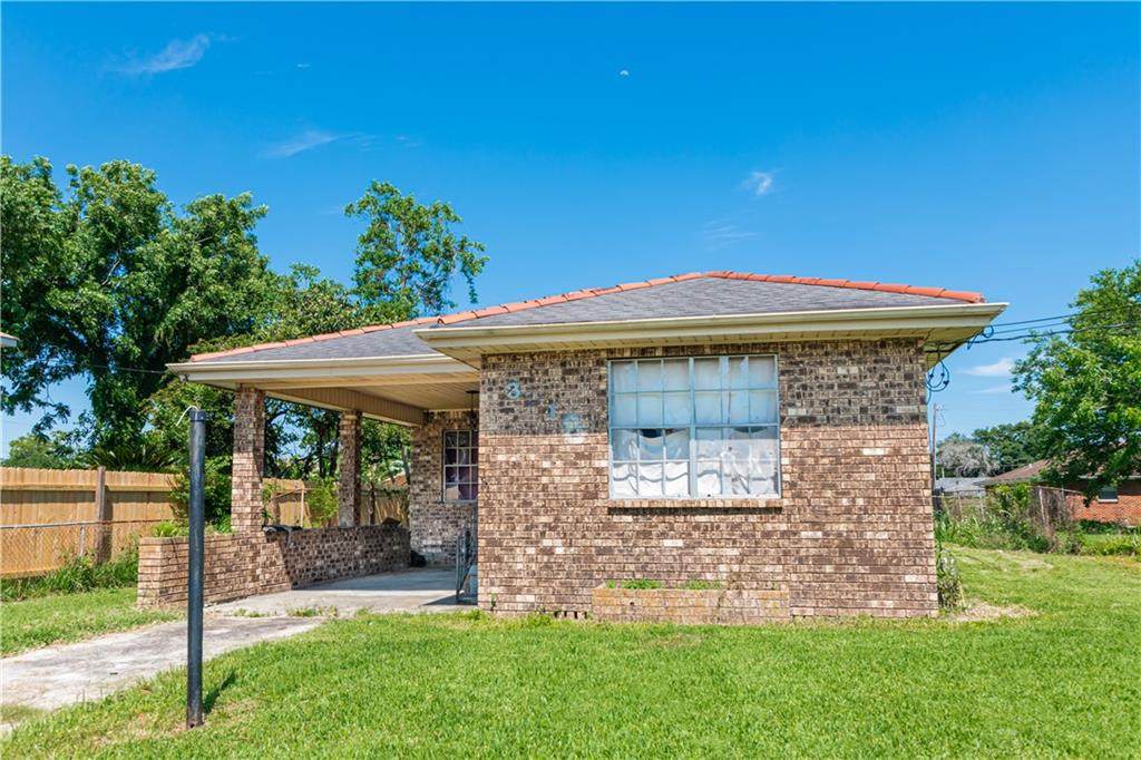 3018 Carver Street - Photo 1