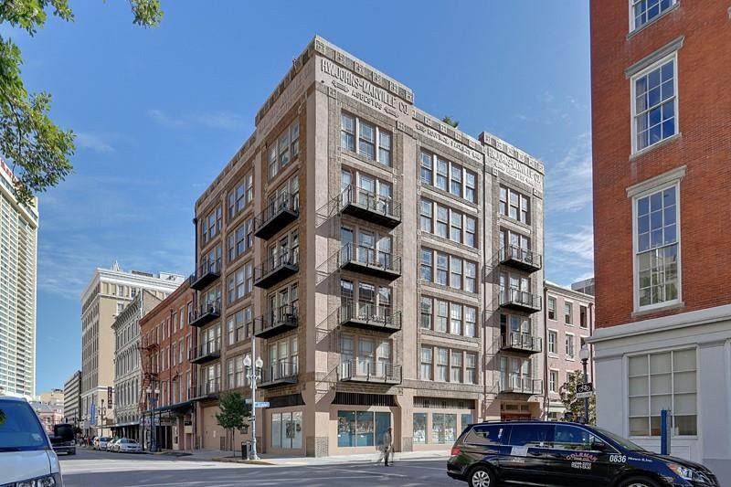 441 Gravier Street - Photo 1