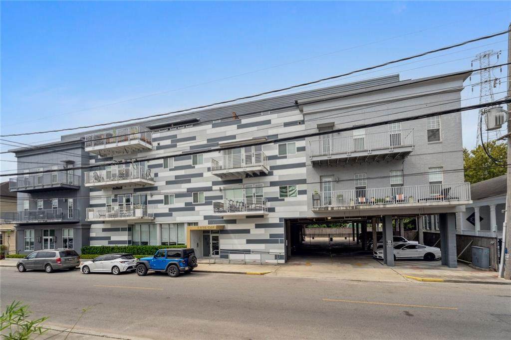 8616 Oak Street - Photo 1