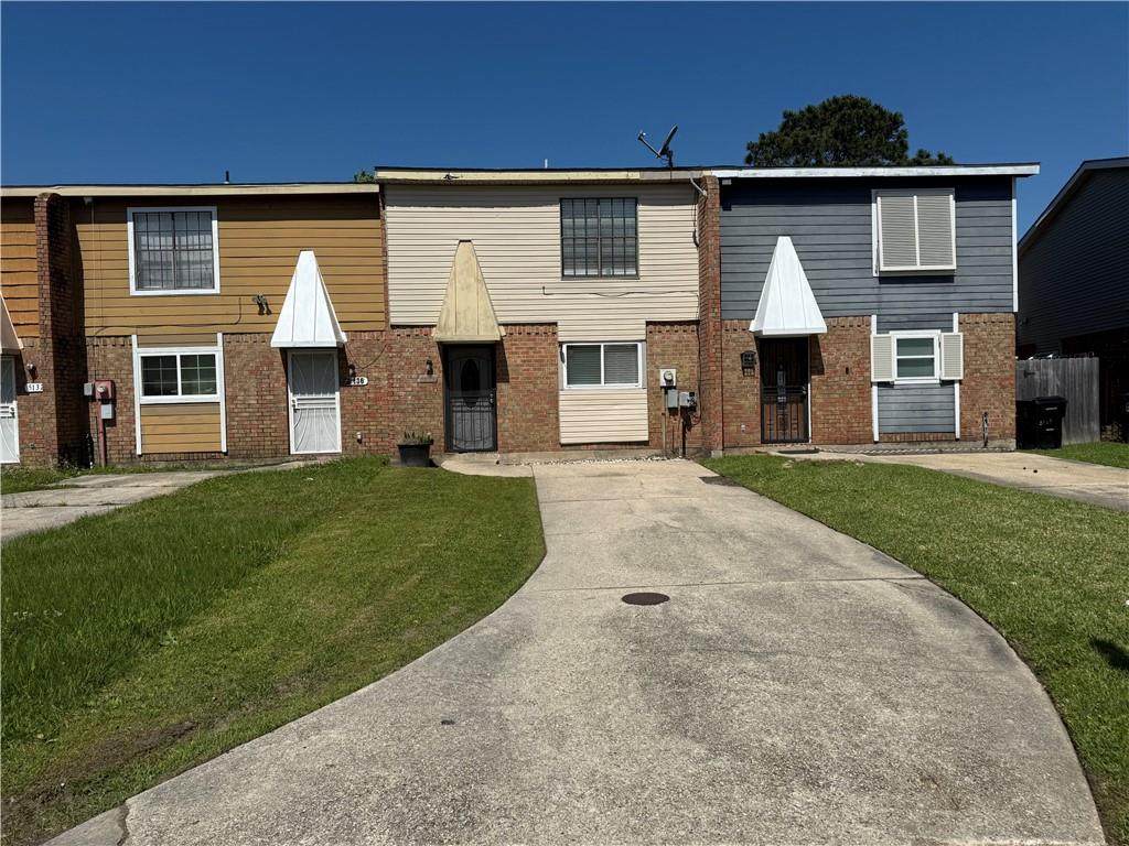 5140 Bayouview Court - Photo 1